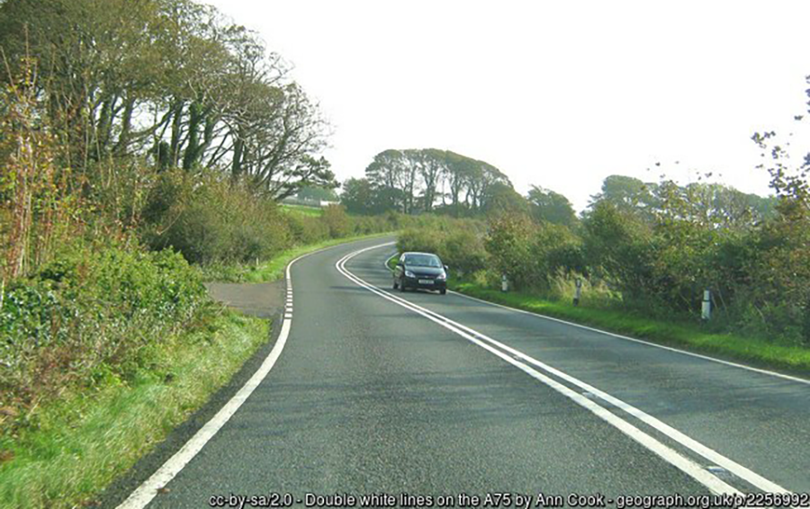 What do double white lines like these actually mean - and how they could get you a £1,000 fine