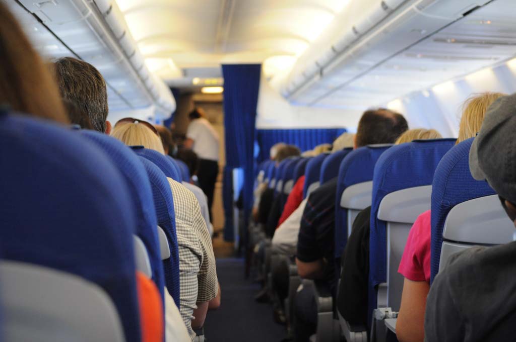 Do passengers still need to wear a mask on planes?